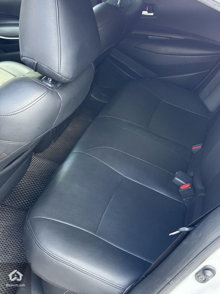 Toyota Corolla 2022 - image 11