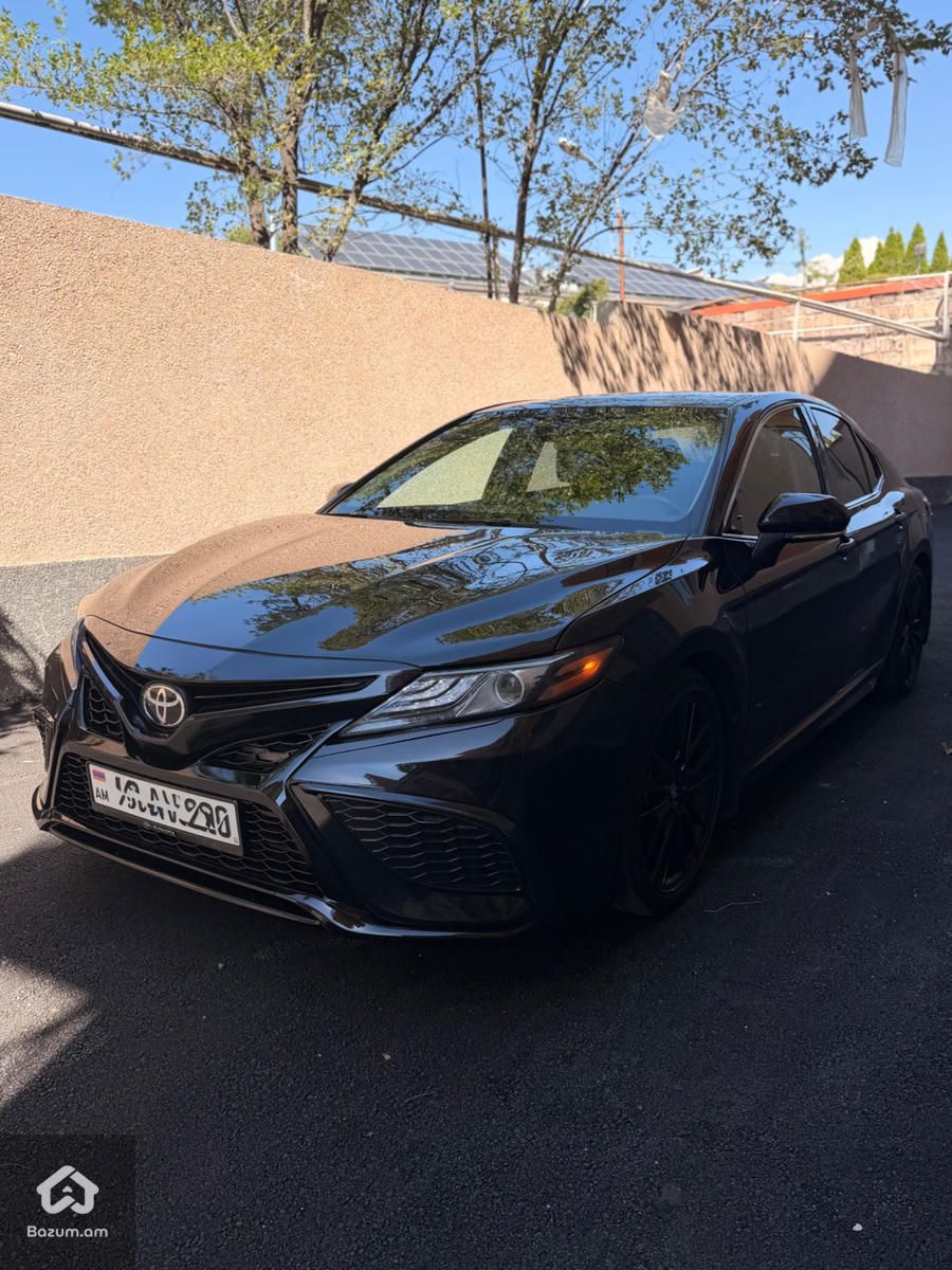 Toyota Camry XSE 2021 - image 2