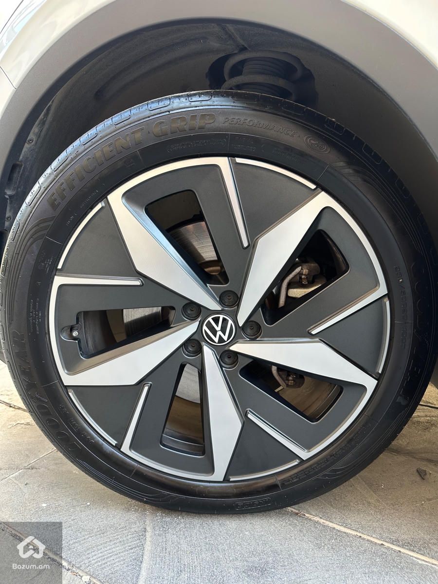 Volkswagen ID.4 2022 - image 9