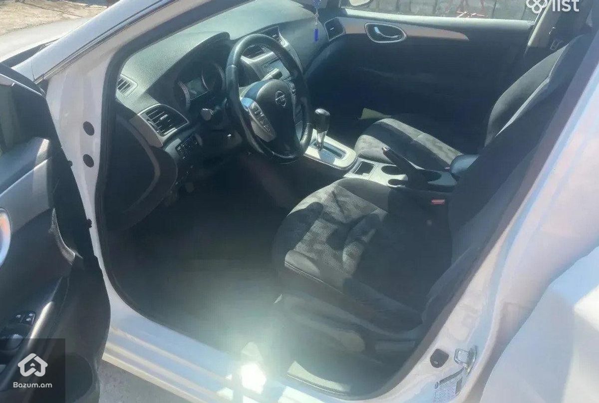 Nissan Sentra 2012 - image 7