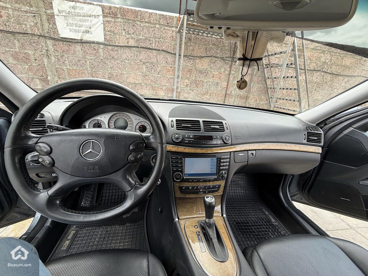 Mercedes W211 - image 7