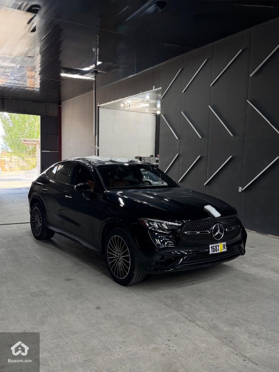 Mercedes benz GLC 300 coupe - image 1