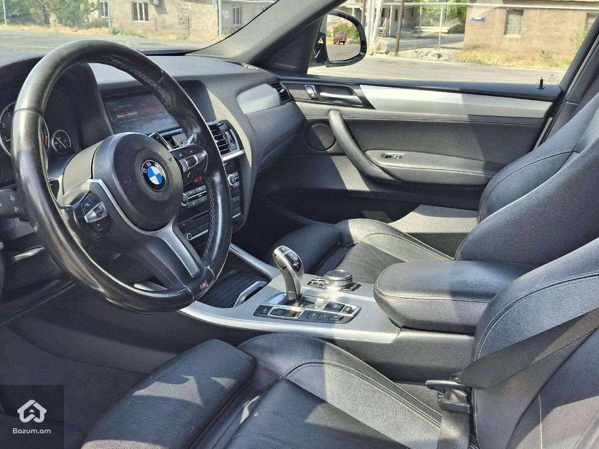 BMW X4 M 2018 - image 12