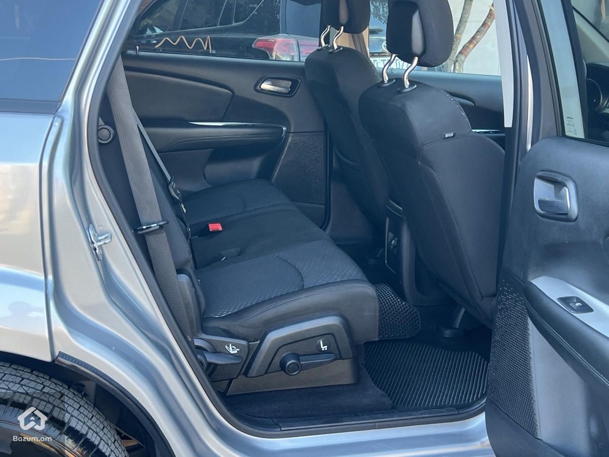 Dodge Journey 2020 - image 9