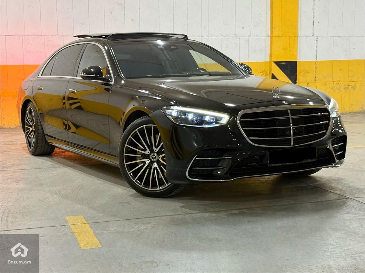 Mercedes - image 6