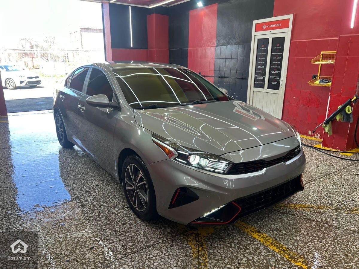 KIA FORTE LX - image 4