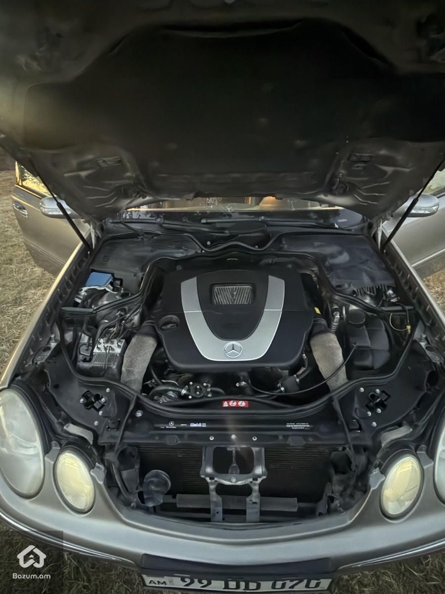 Mercedes-Benz E 350 2006 - image 9
