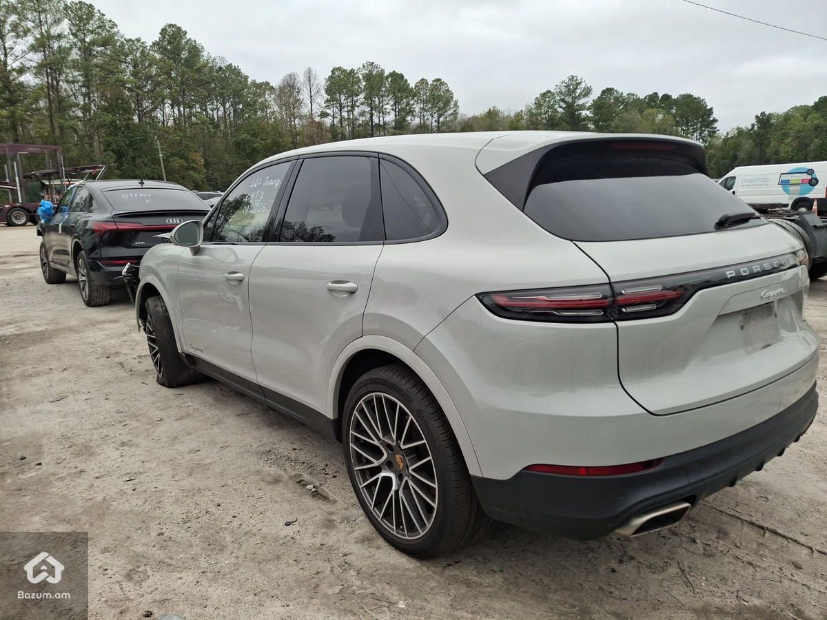 Porsche Cayenne 2023 - image 8