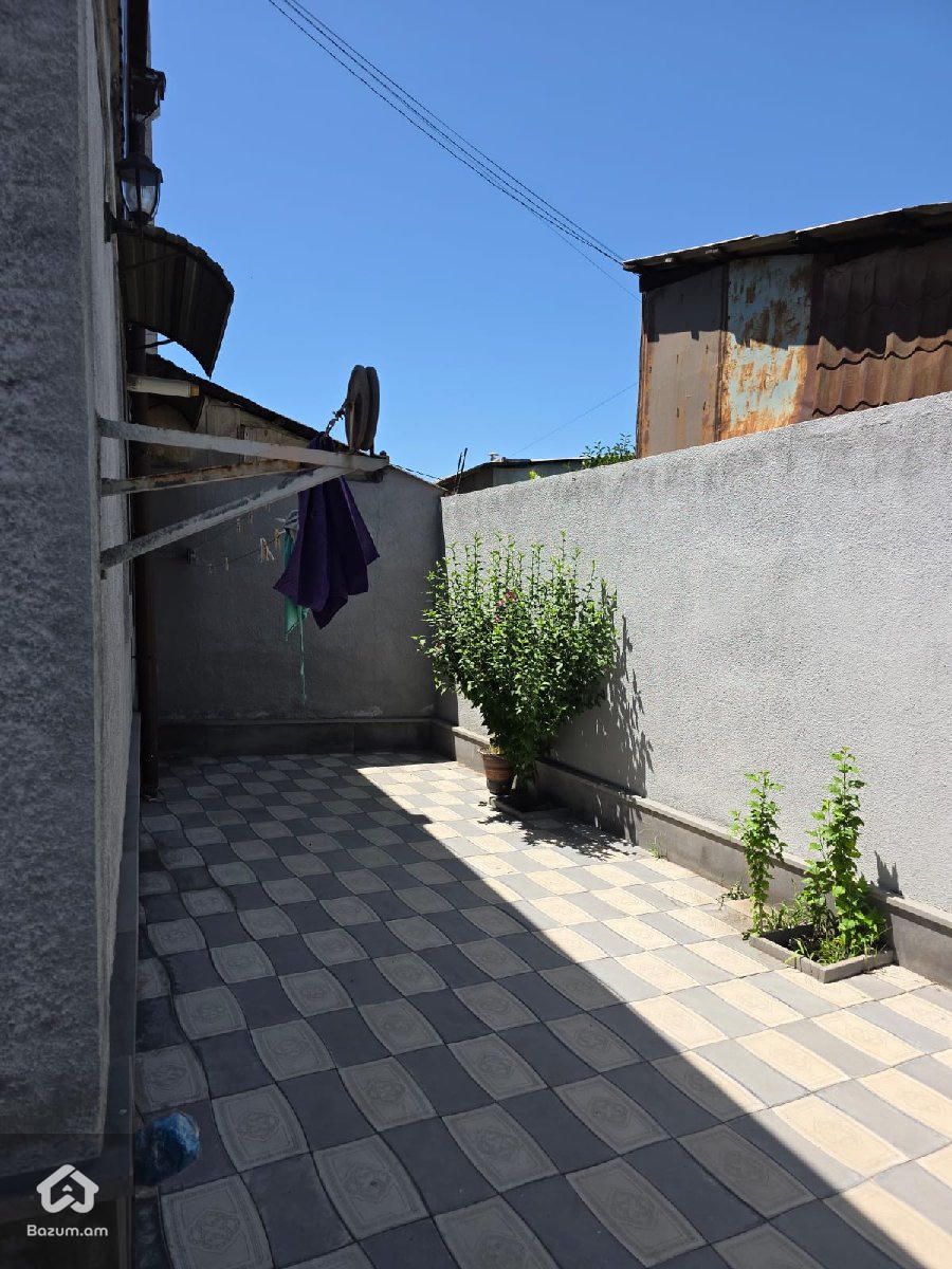 սեփական տուն էրեբունիյում - image 9