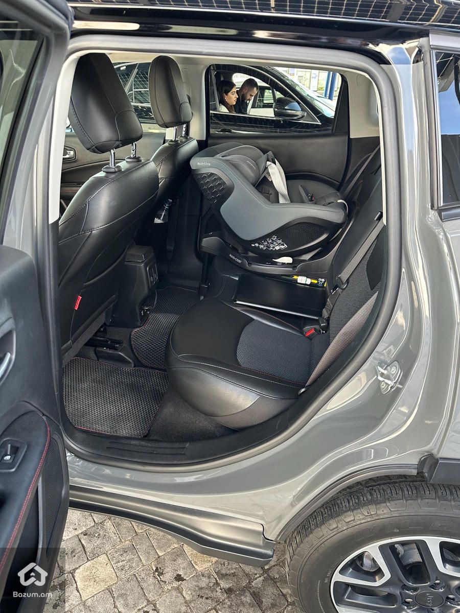 Jeep Compass 2021 - image 18