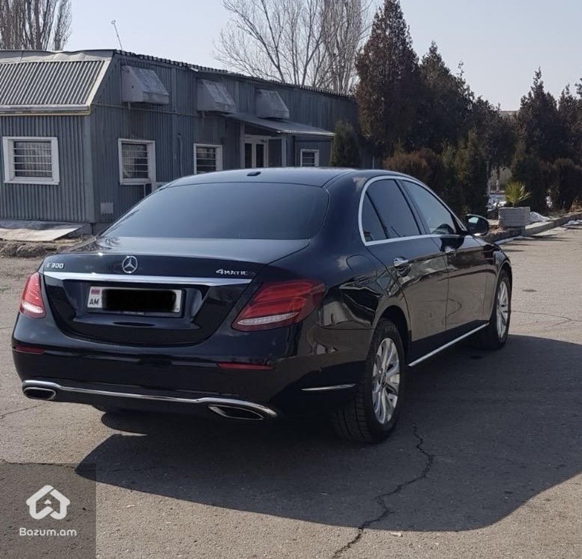 Mercedes-Benz E 300 2017 - image 3