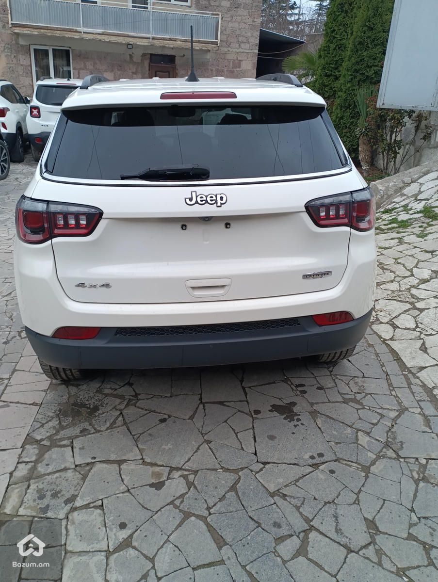Jeep compass - image 4