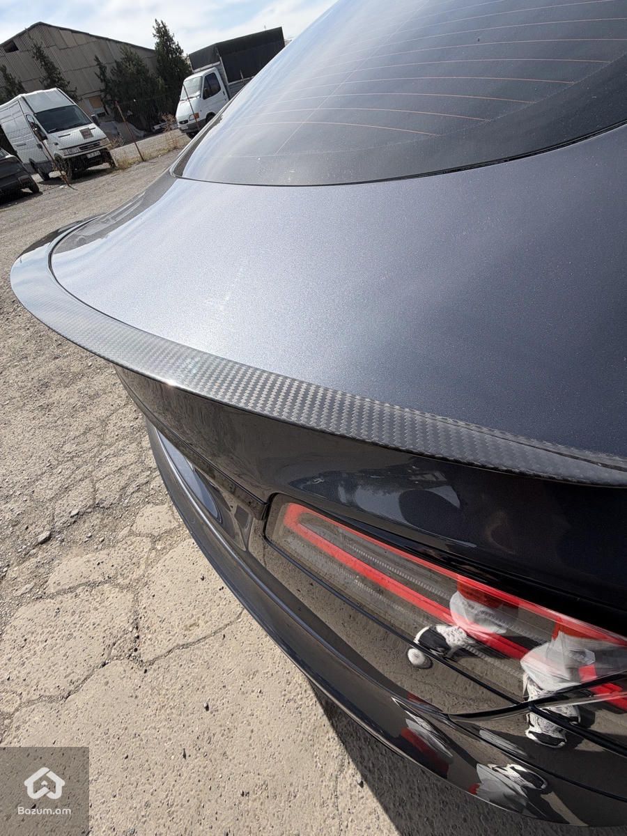 Tesla Model S 2023 - image 12