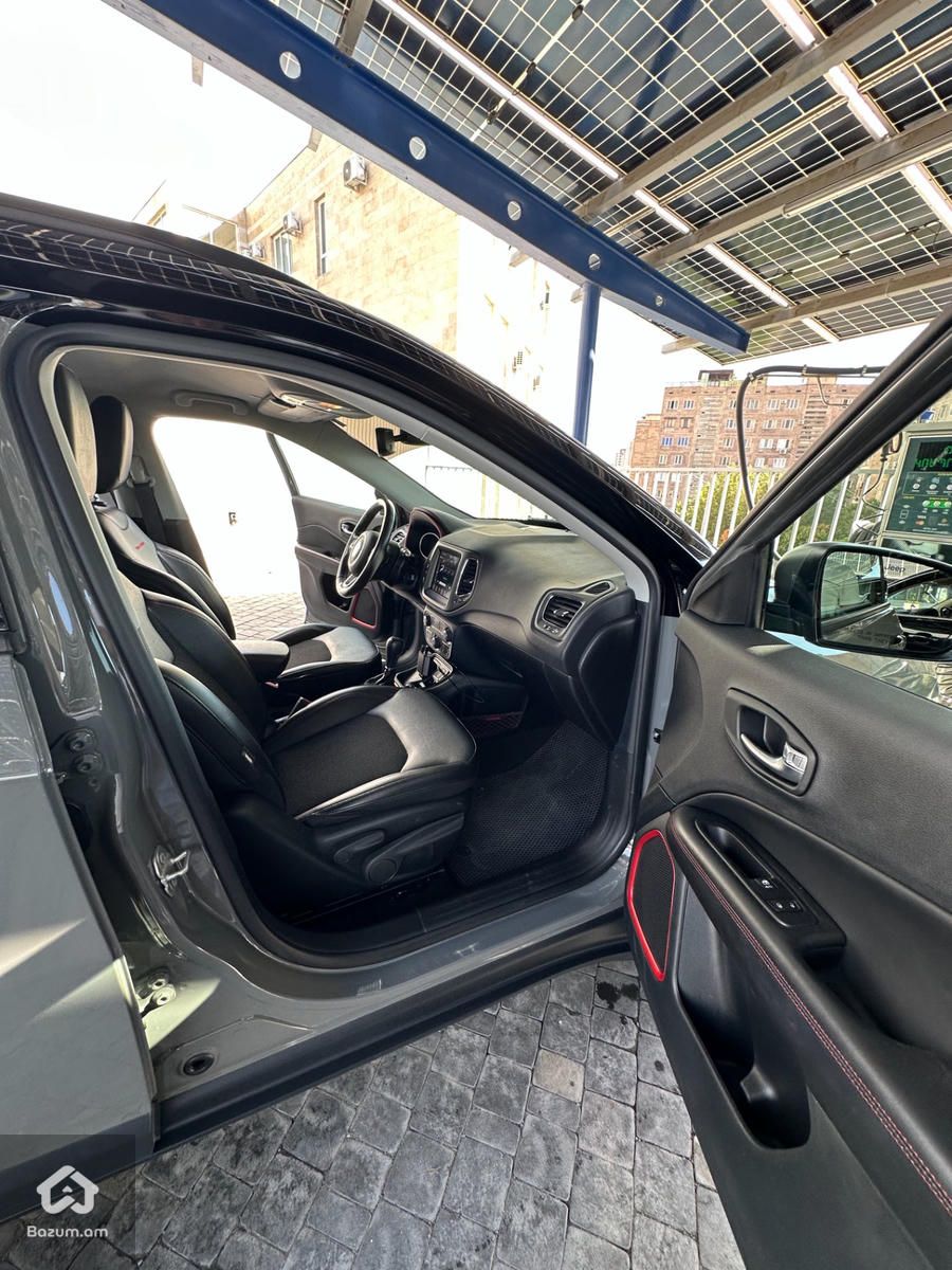 Jeep Compass 2021 - image 23