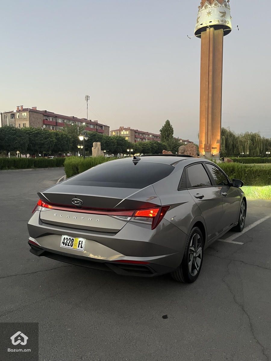 Hyundai Elantra 2023 - image 6