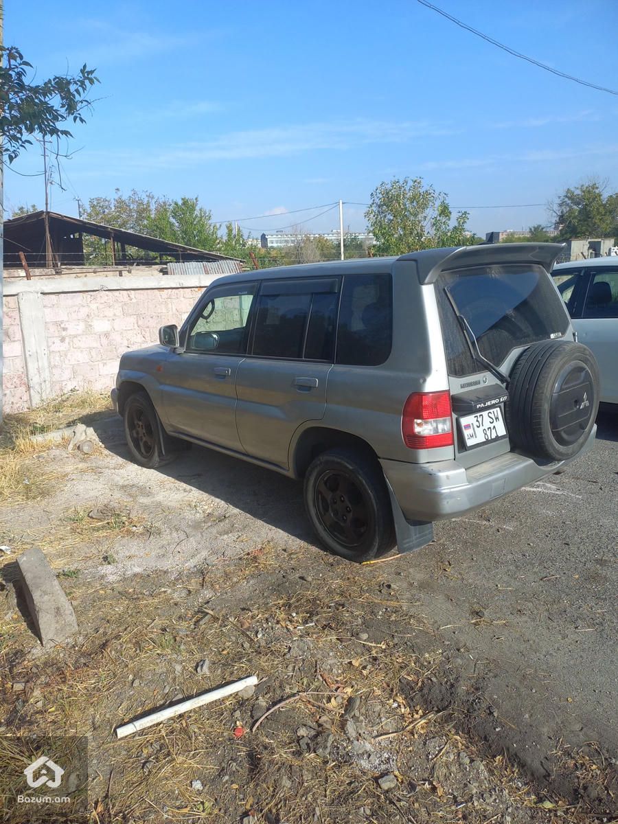 Mitsubishi Pajero 2000 - image 2