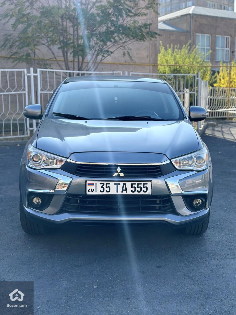 Mitshubishi outlander sport - image 4
