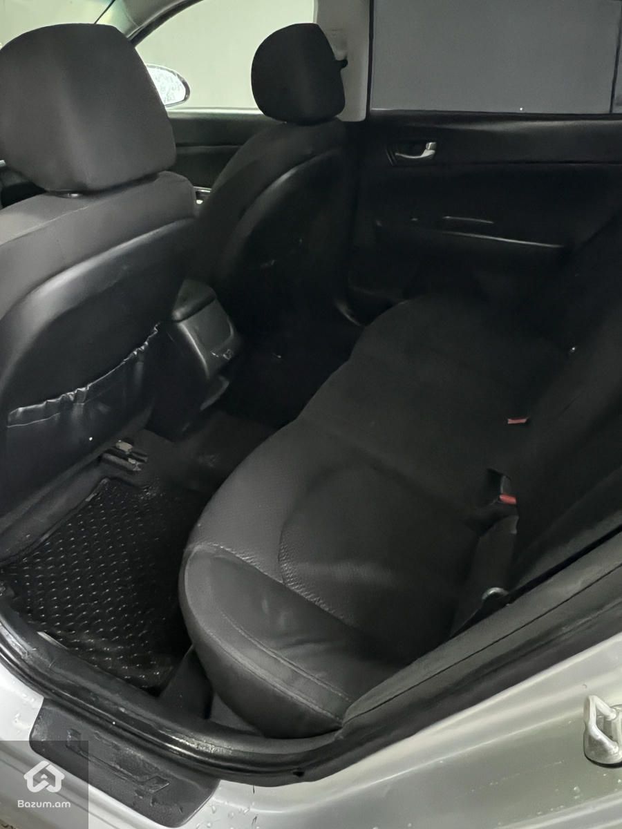 KIA OPTIMA 2.4 - image 8