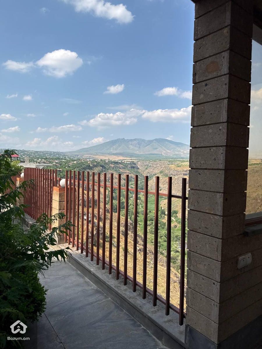 2 հարկանի քարե առանձնատուն՝ Մուղնիում - image 20