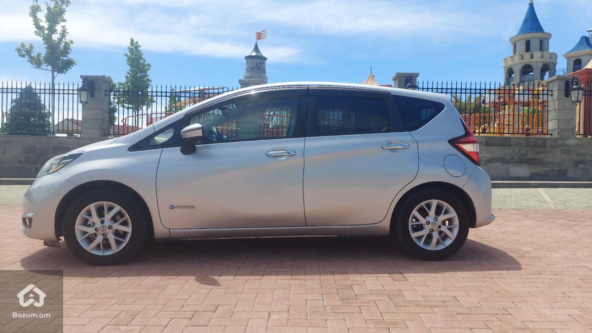Nissan Note E-Power Hybrid MEDALIST 2016թ - image 7