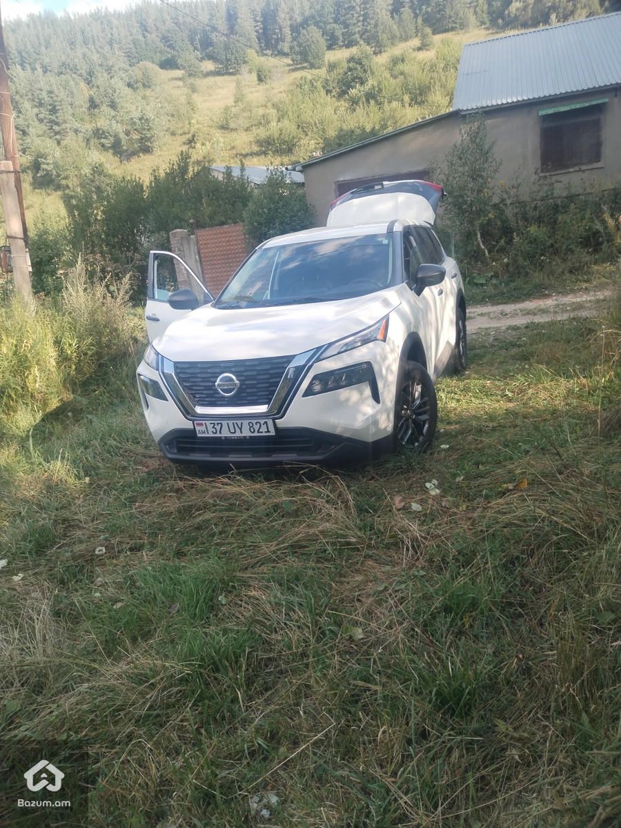 Nissan Rogue 2021 - image 2