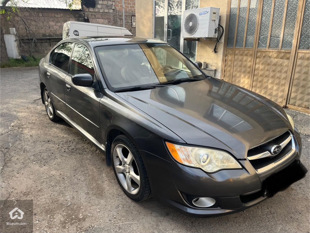 Subaru Legacy - image 7