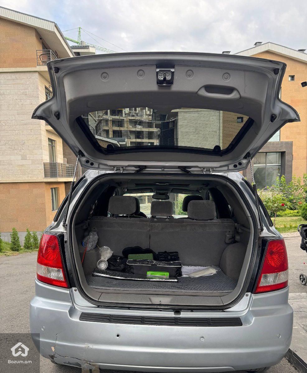 Kia Sorento - image 10