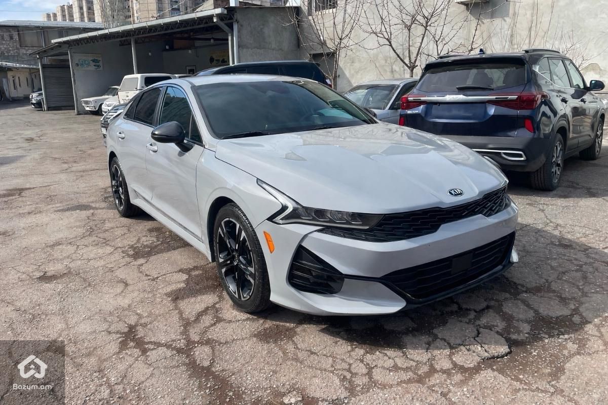 Kia K5 2021 GT-LINE - image 1