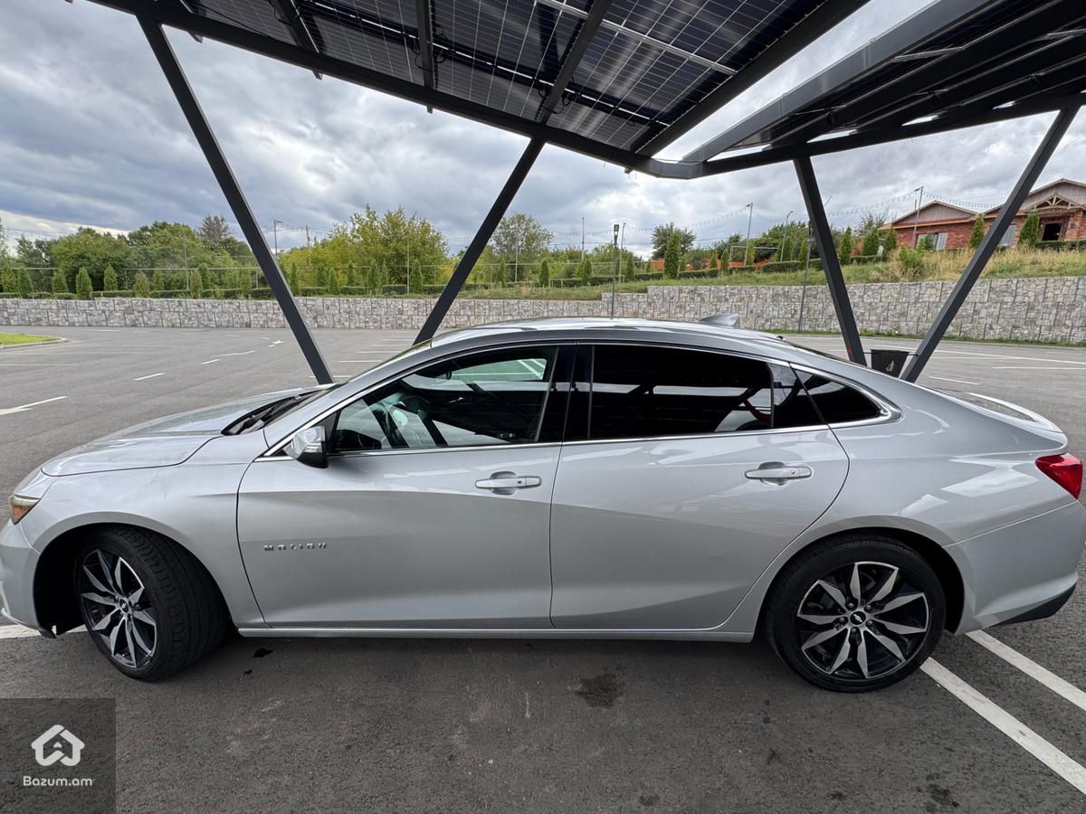 Chevrolet Malibu 2018 - image 3