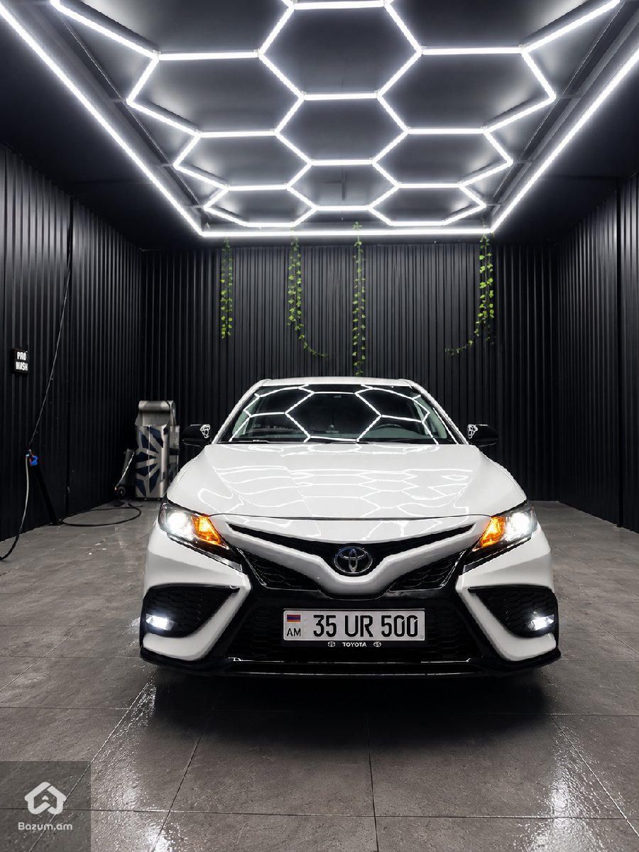 TOYOTA CAMRY V70 SE - image 25