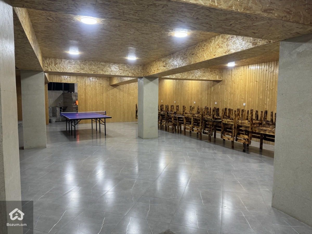 Smail juest House Lori  - image 8