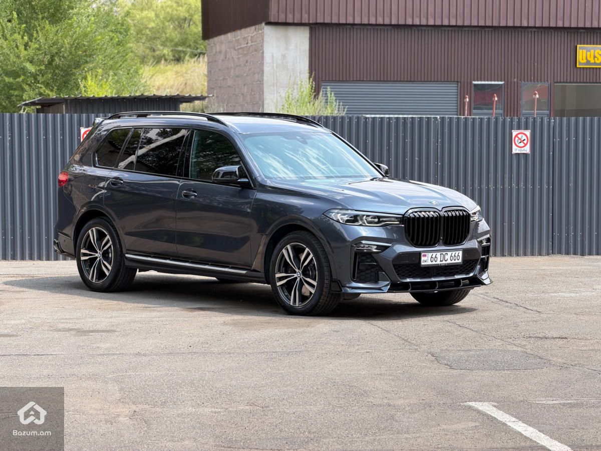 BMW X7 2021 - image 2
