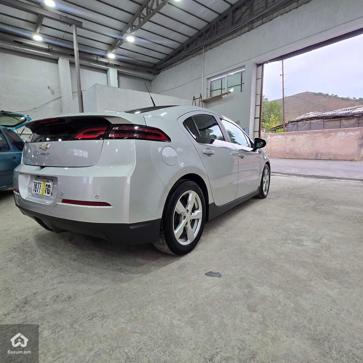 Chevrolet Volt 2013 - image 8