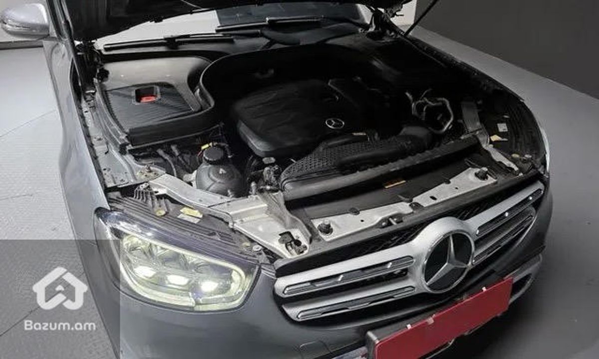 Mercedes Benz GLC-Class X253GLC300 4MATIC - image 6