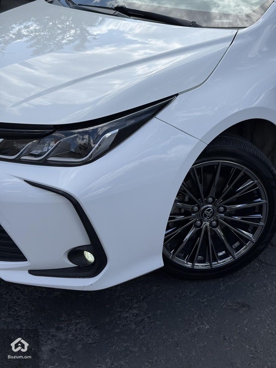 Toyota Corolla 2022 - image 6