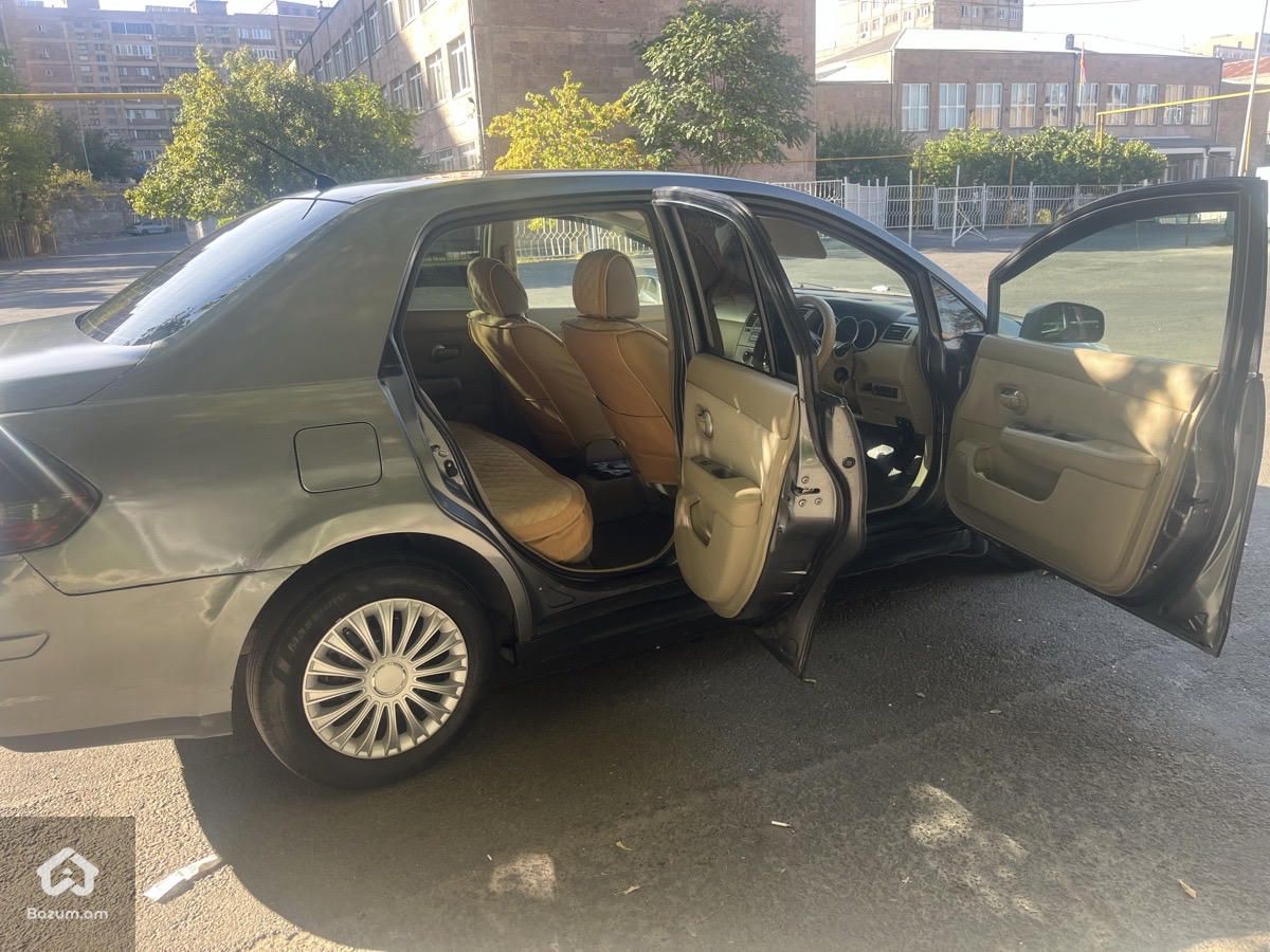 Nissan Tiida 2006 - image 4