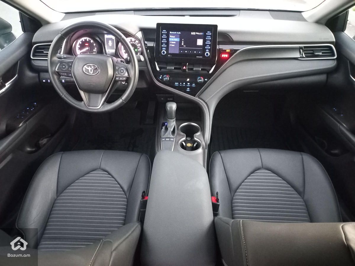 Toyota Camry 2023 - image 16