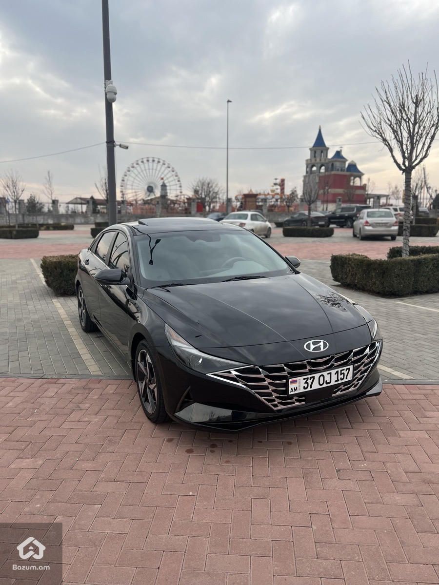 Hyundai Elantra 2021 - image 2