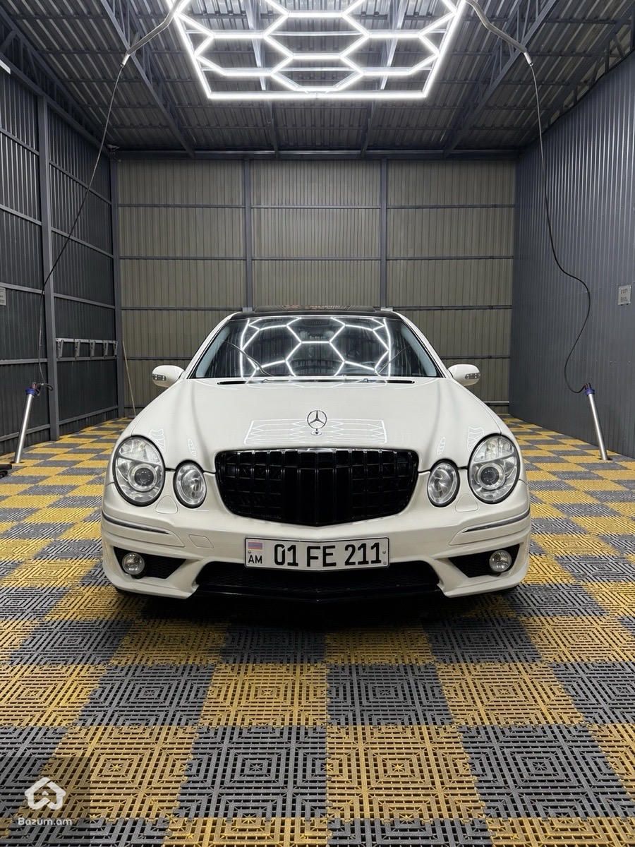 Mercedes-Benz 320 2002 - image 4