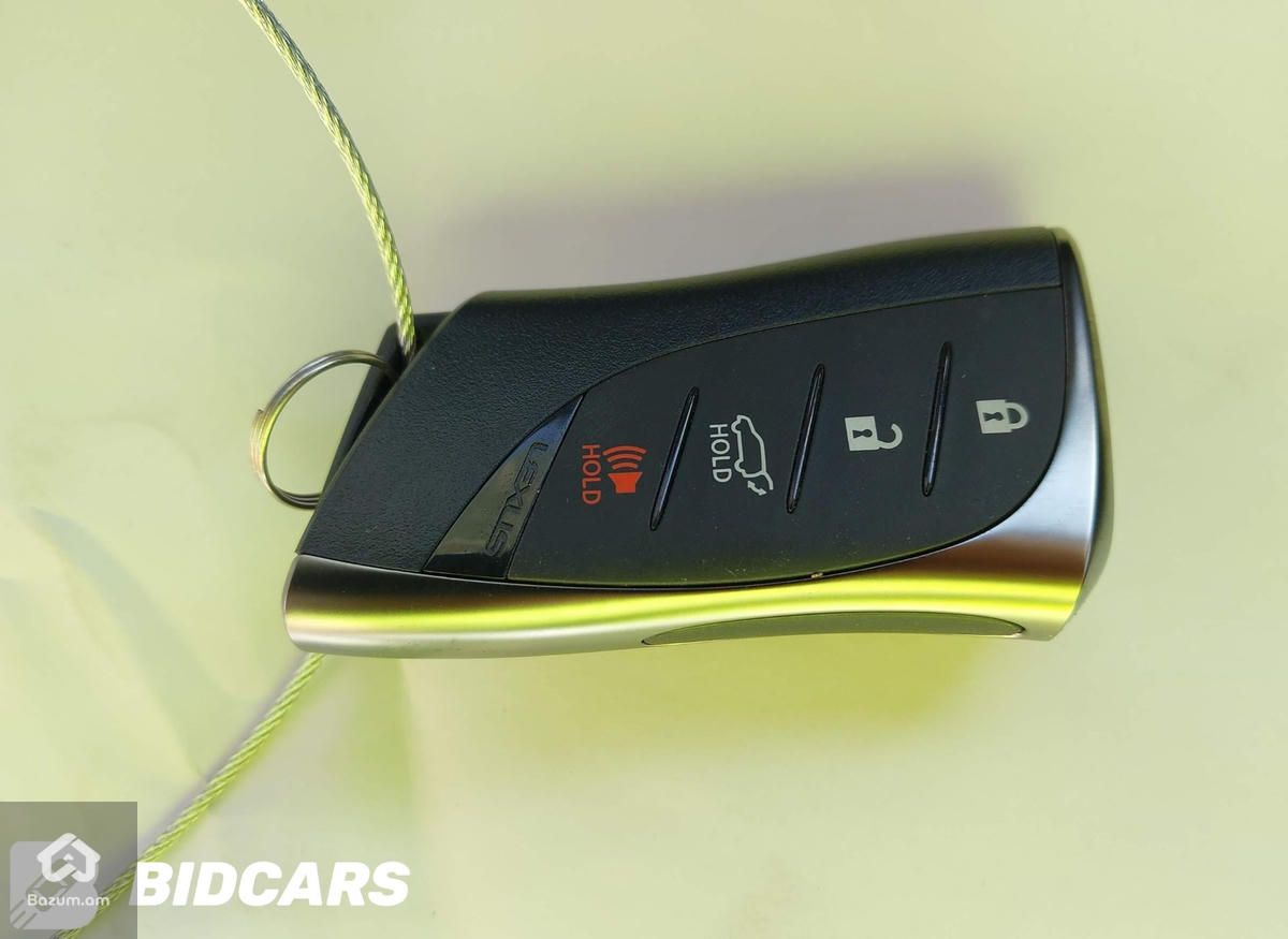 LEXUS NX 250 - image 15