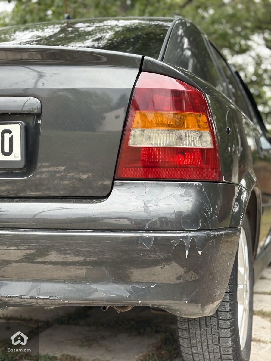 Opel Astra 2000 - image 8