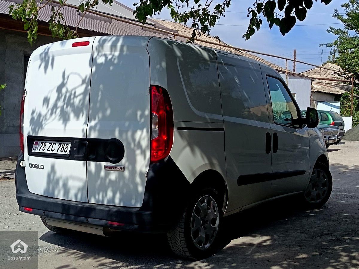 Fiat Doblo  - image 2