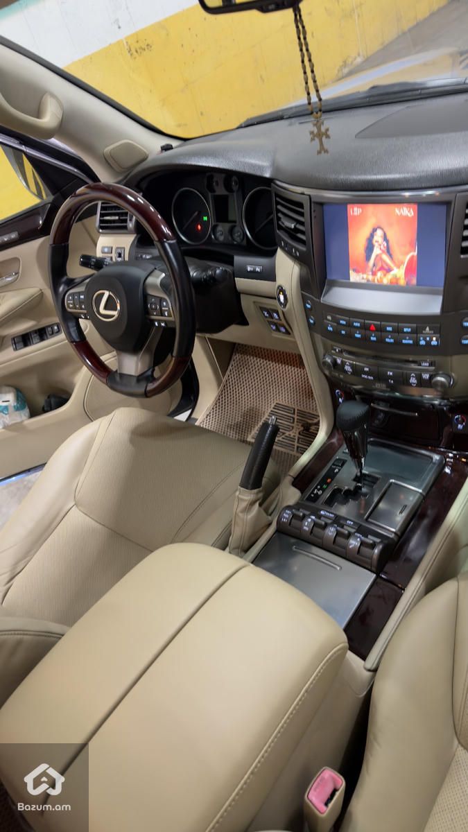 Lexus Lx570 F-Sport - image 8