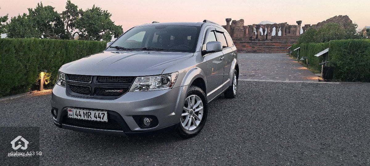 Dodge Journey 2017 - image 1