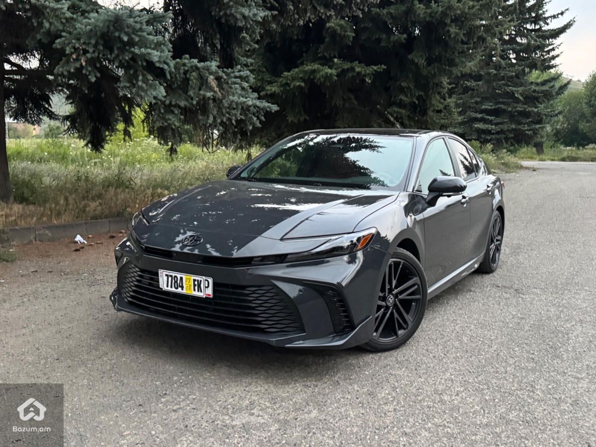 TOYOTA CAMRY XSE AWD - image 2