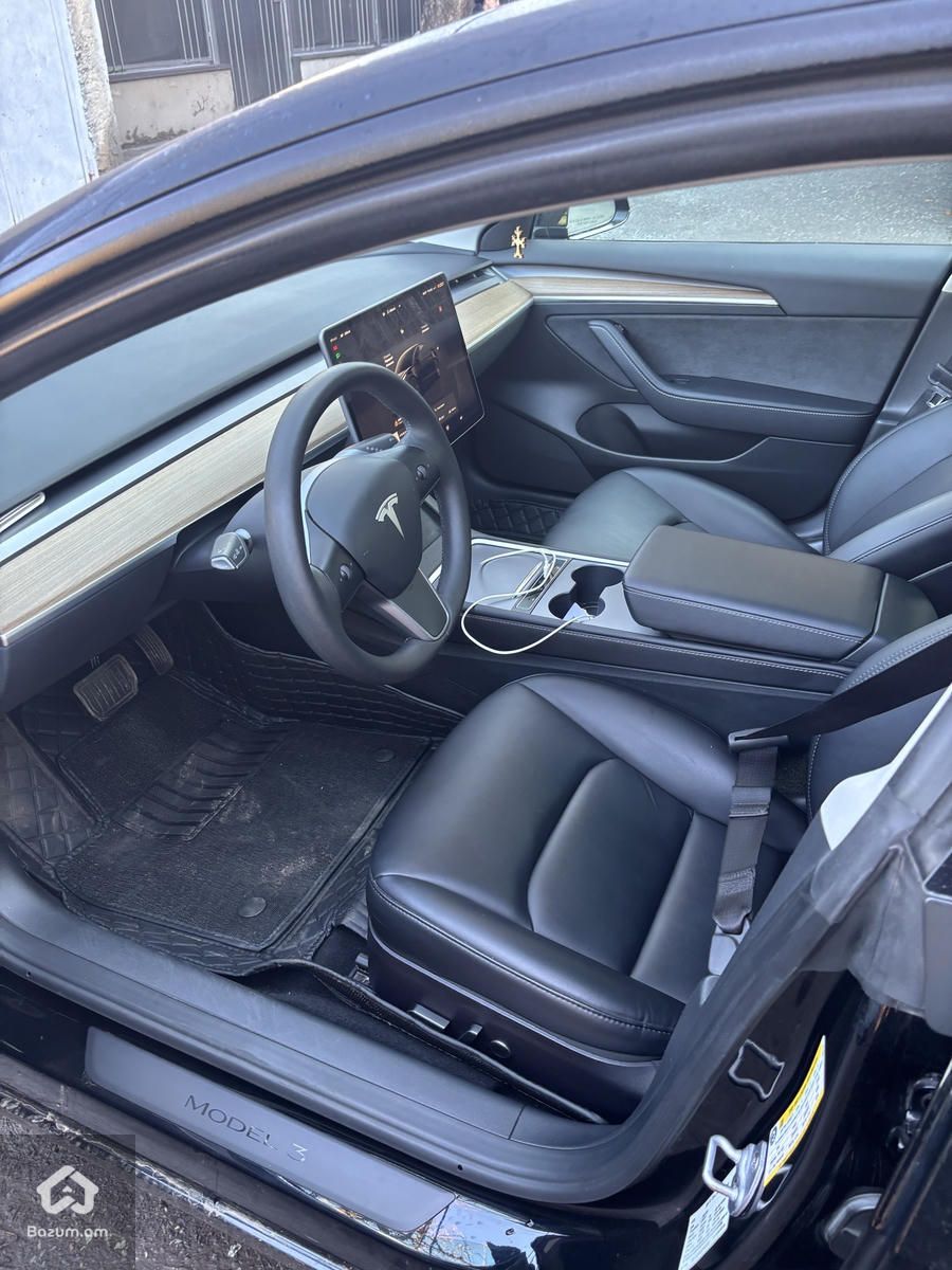Tesla - image 8