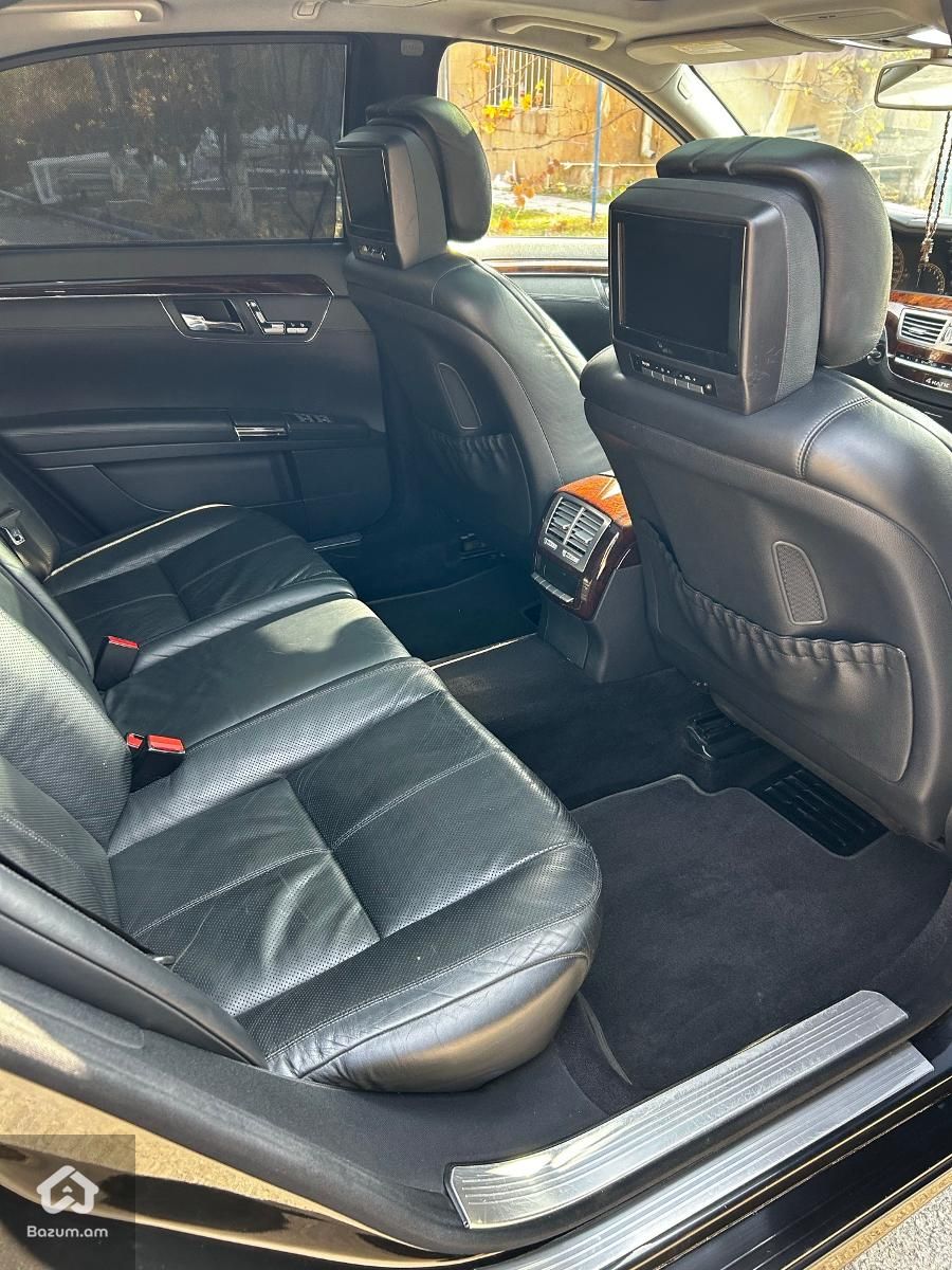 Merdedes Benz S500 W221 - image 21