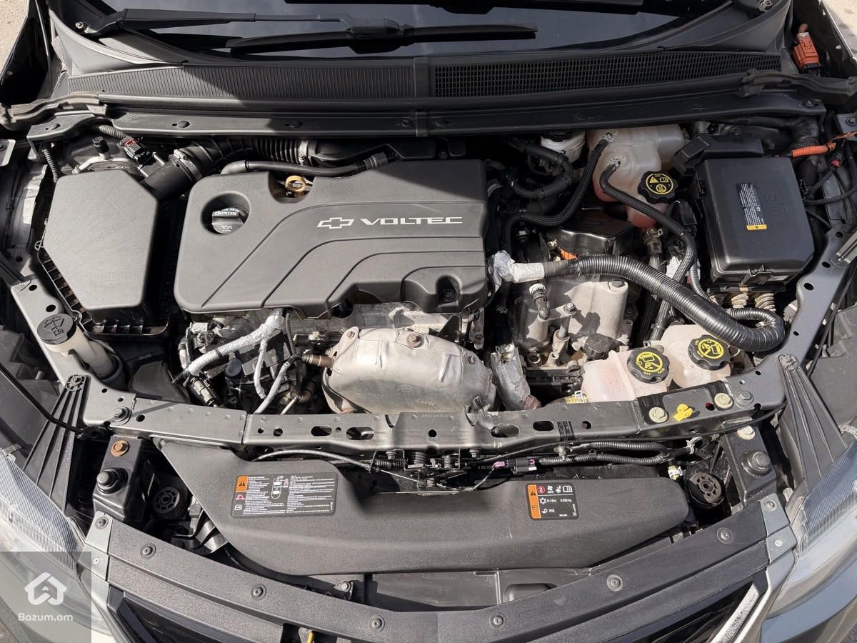 Chevrolet Volt 2017 - image 9