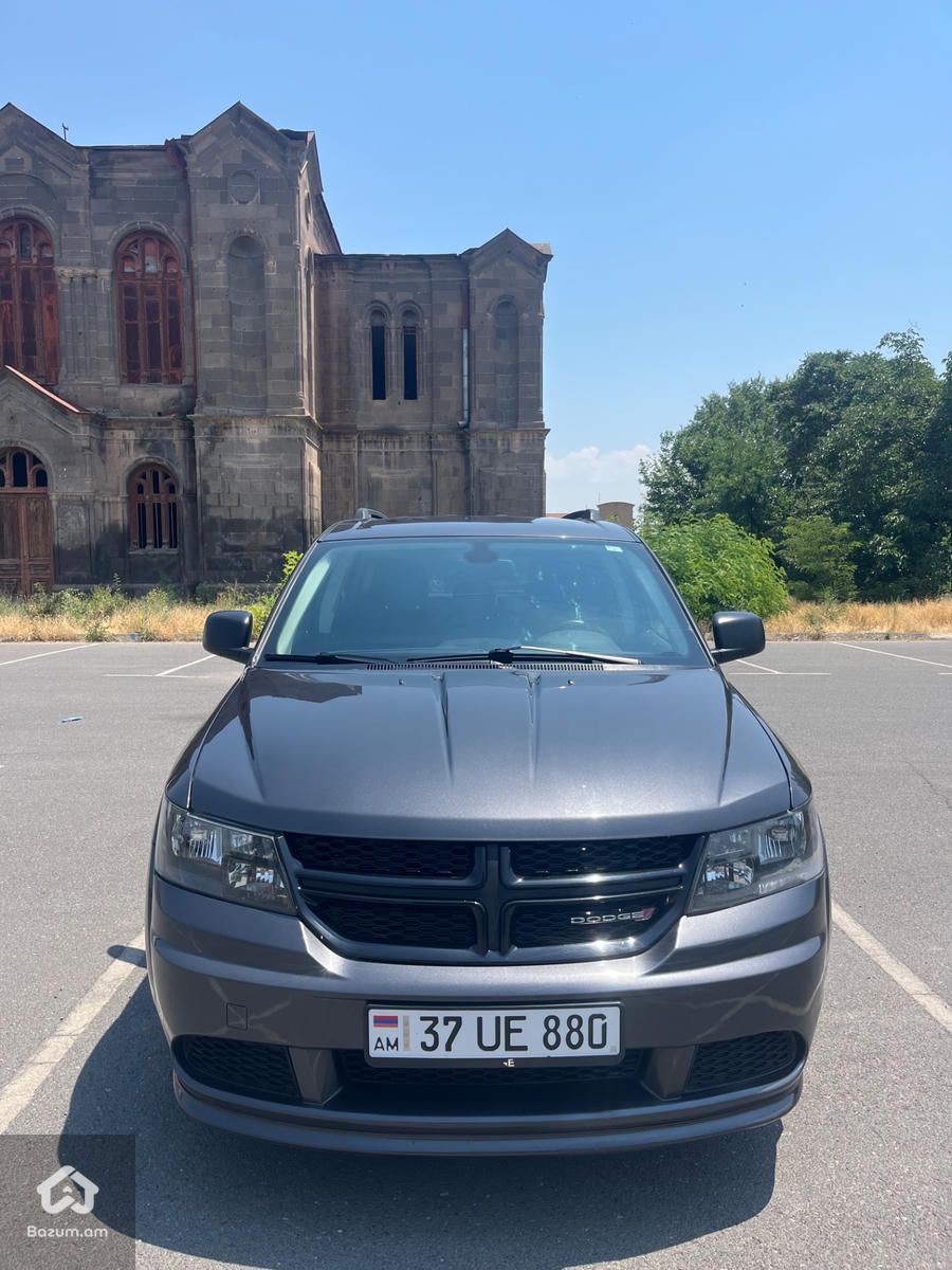 Dodge Journey 2020 SE - image 2