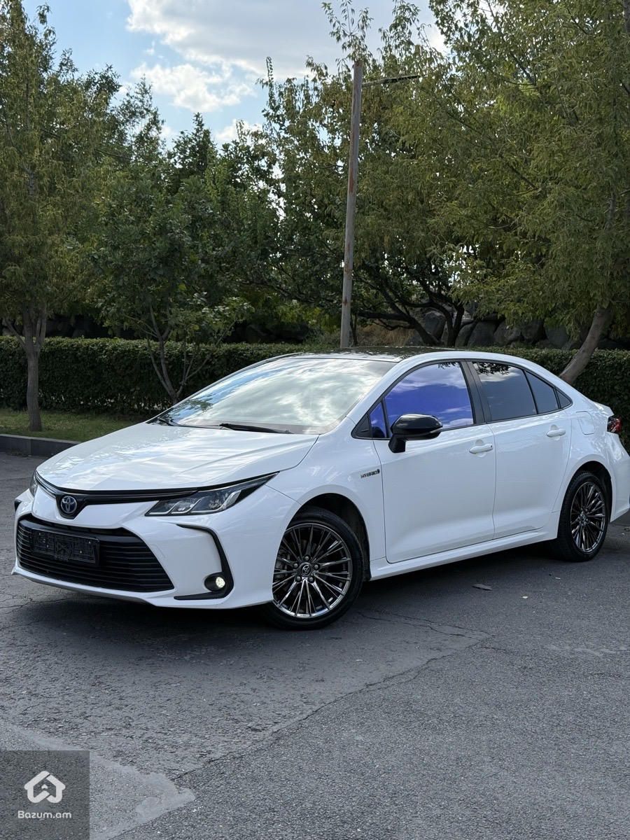 Toyota Corolla 2022 - image 3